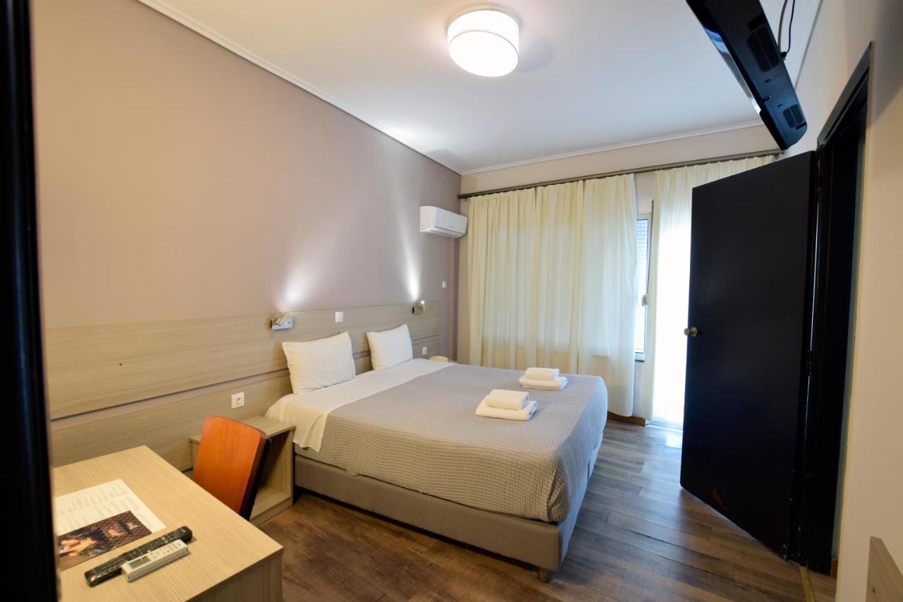 John'S Hotel Chalkís Zewnętrze zdjęcie
